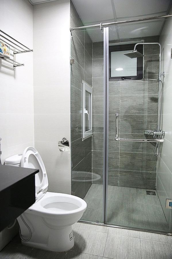 V House 6 Serviced Apartment Hanoi Dış mekan fotoğraf